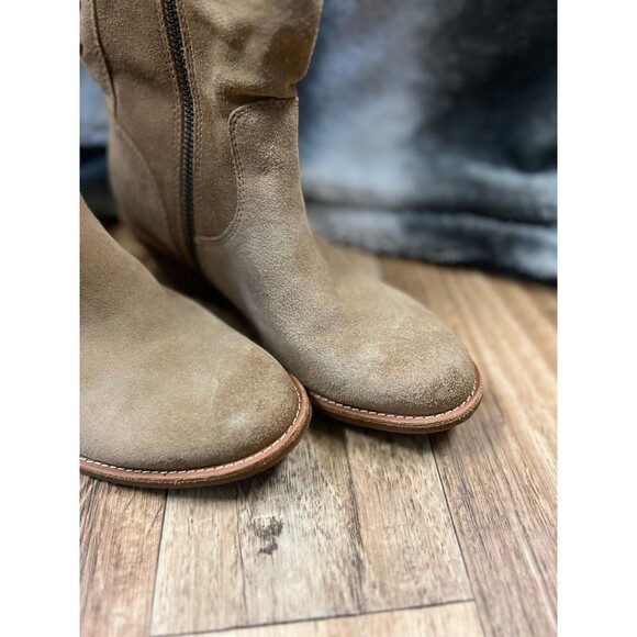 Sofft Women's Sharnell Low Boot Taupe Suede SZ 6 $189.95 - Picture 6 of 10